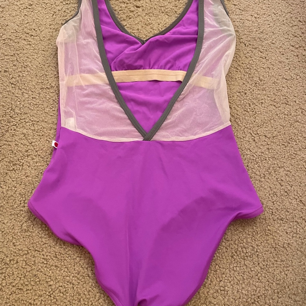 Yumiko Leotard